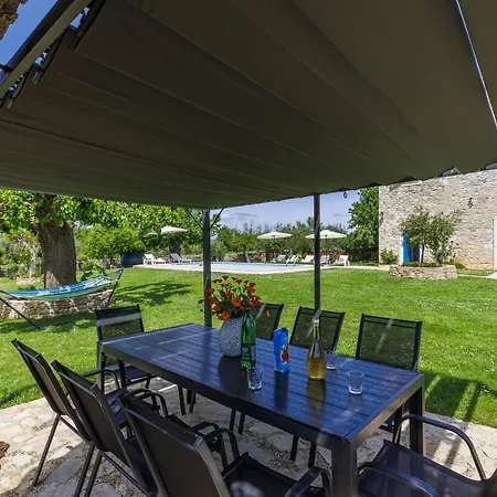 Graziela - Prc604 By Interhome