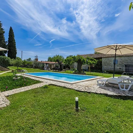 Holiday home Graziela - Prc604 By Interhome Sveti Lovrec Pazenaticki